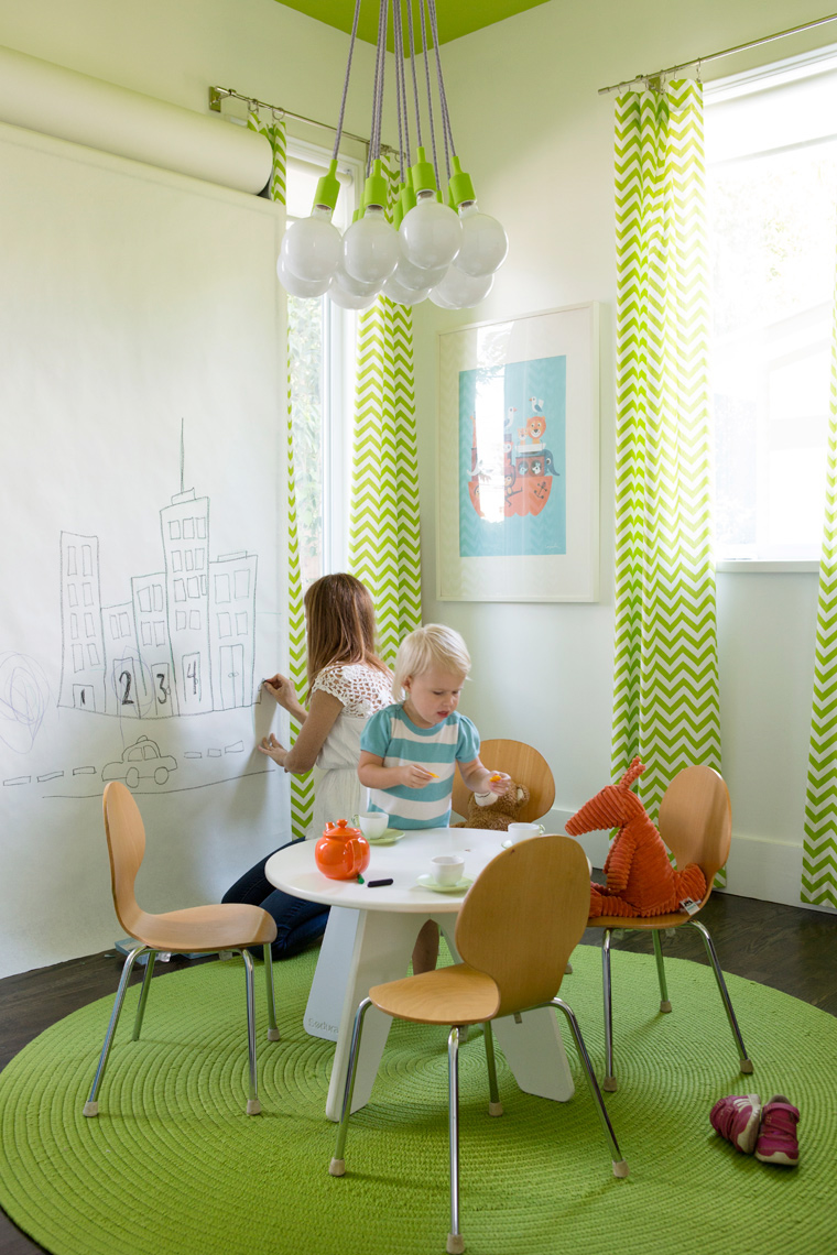 Hatch Works house with mom and daughter drawing crafts in green modern room