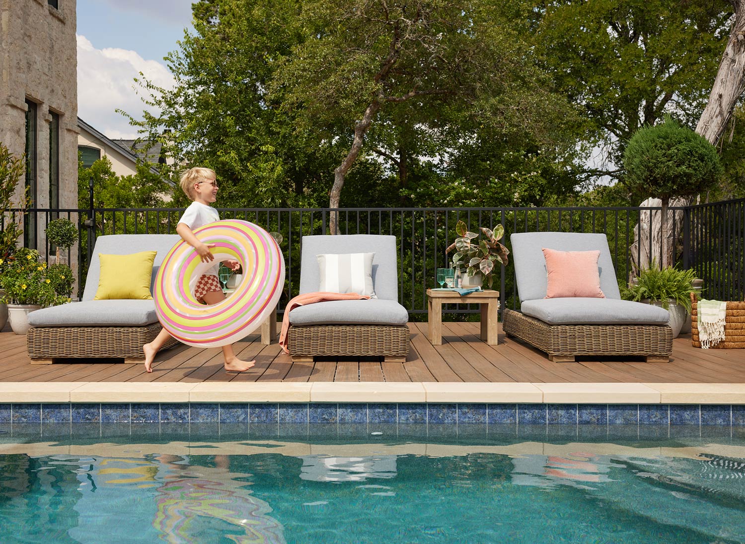 Yardbird Outdoor furniture photographed in Austin Texas by Buff Strickland
