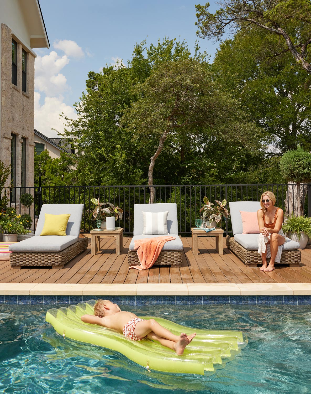 Yardbird outdoor furniture photographed by Austin based lifestyle photographer Buff Strickland
